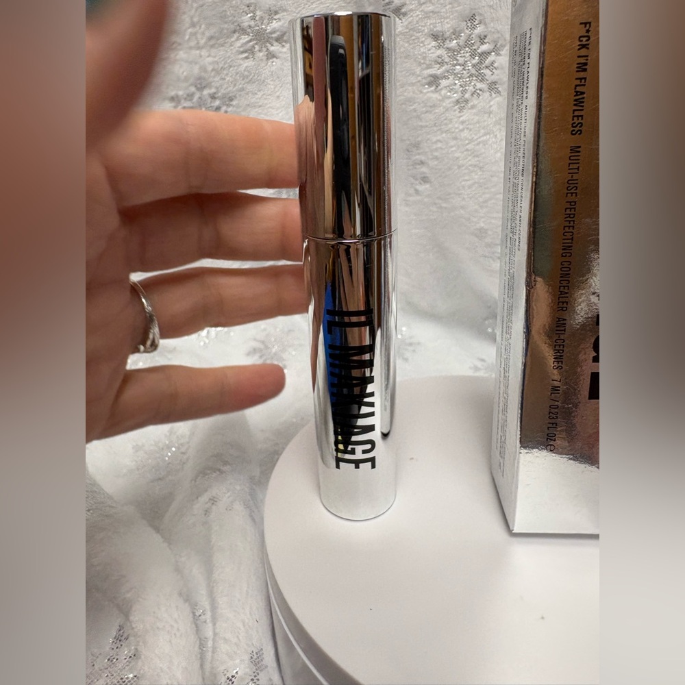 IL Makiage I'm Flawless Multi-Use Perfecting Concealer Shade 2.5- 0.23 fl oz - Picture 5 of 8